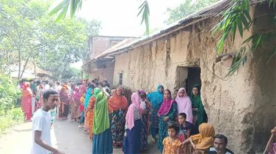 পবায় এক পরিবারের ৪ জনের মরদেহ উদ্ধার