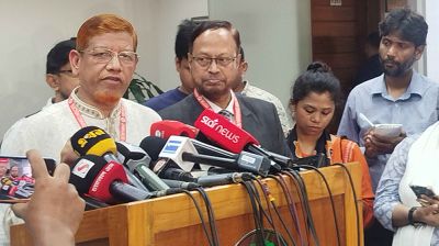 নিশ্চিত লেভেল প্লেয়িং ফিল্ড না পেলে নির্বাচনে যাবে না জামায়াত: হামিদুর রহমান আযাদ