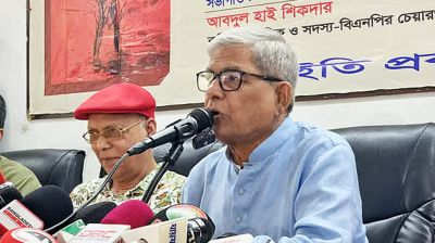 যথাসময়ে নির্বাচন না হলে জাতি প্রচণ্ডভাবে ক্ষতিগ্রস্ত হবে: মির্জা ফখরুল