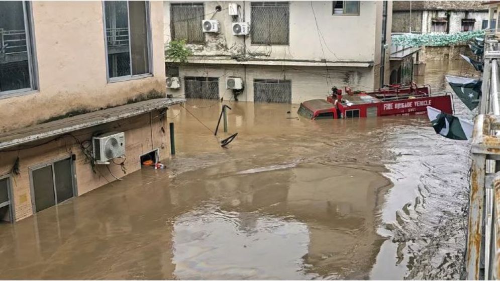 পাকিস্তানের খাইবার পাখতুনখোয়ায় ভয়াবহ বন্যায় নিহত বেড়ে ২২০
