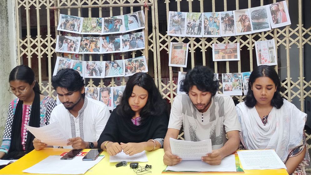 চবির প্রক্টরিয়াল বডি পদত্যাগ না করলে কঠোর আন্দোলনের হুঁশিয়ারি