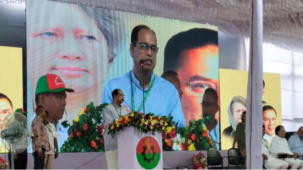শেখ হাসিনার গলায় গামছা দিয়ে টেনে আনা হবে: শামসুজ্জামান দুদু