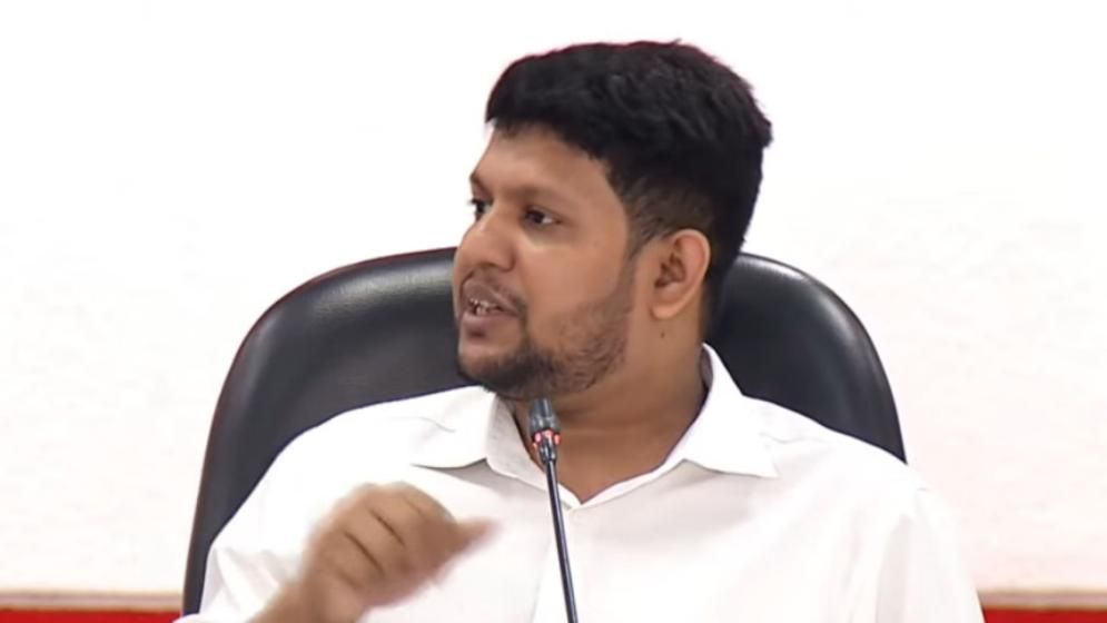 দুই মাস ধরে অনিশ্চয়তায় আছি, কখন নামব: তথ্য উপদেষ্টা
