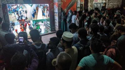 ঢাবি ক্যাম্পাস থমথমে, সতর্ক আইনশৃঙ্খলা বাহিনী