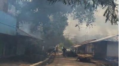 খাগড়াছড়িতে অবরোধ চলছে, গুইমারায় বাজারে আগুন