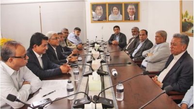 এলডিসি উত্তরণ ঠেকাতে জাতিসংঘে যাওয়ার আগে মির্জা ফখরুলের সঙ্গে ব্যবসায়ী নেতাদের বৈঠক