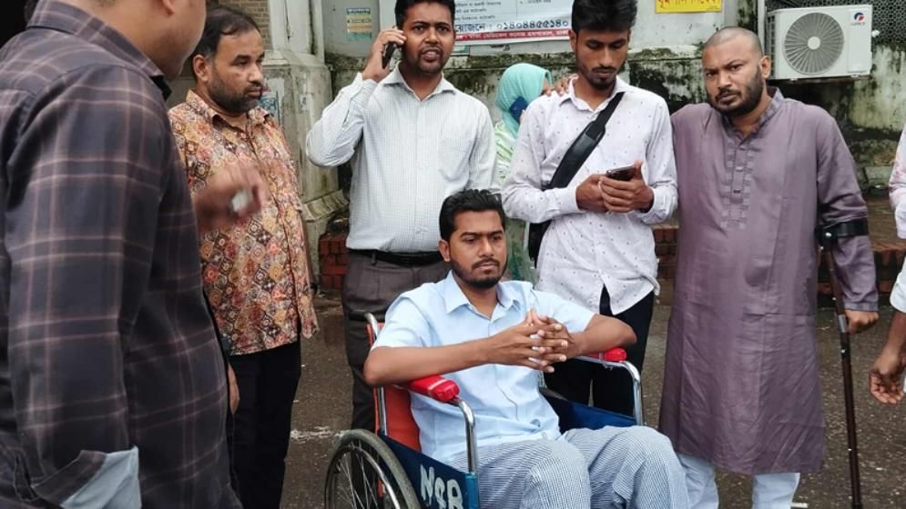 পুরোপুরি সুস্থ নই, অন্য হাসপাতালে চিকিৎসা নেব: নুর