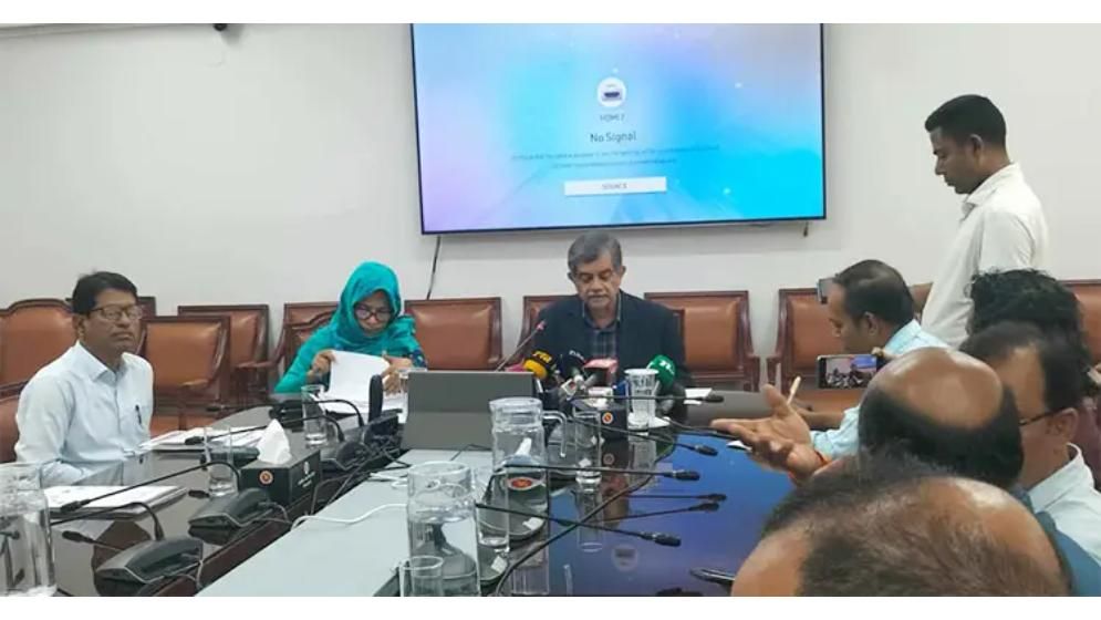 শিক্ষার্থীরা এইচএসসি পরীক্ষায় প্রাপ্য মার্কই পেয়েছে: শিক্ষা উপদেষ্টা