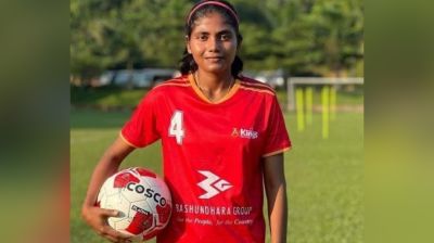 রাকসুতে জিতলেন ছাত্রদল প্রার্থী জাতীয় দলের ফুটবলার নার্গিস