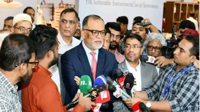 সরকার ভোজ্যতেলের দাম বাড়ায়নি: বাণিজ্য উপদেষ্টা