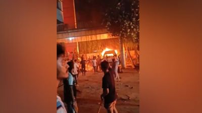 সাভারে ড্যাফোডিল ও সিটি বিশ্ববিদ্যালয়ের শিক্ষার্থীদের মধ্যে সংঘর্ষ
