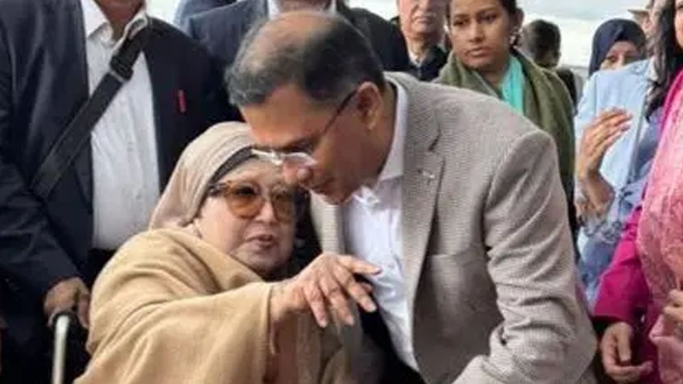 সামনের নির্বাচনে খালেদা জিয়ার ভূমিকা কী হবে জানালেন তারেক রহমান