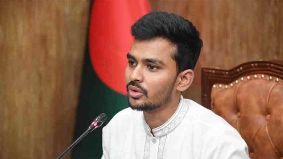 ঢাকা থেকেই নির্বাচন করব নিশ্চিত, পদত্যাগ কবে সিদ্ধান্ত সরকারের: আসিফ মাহমুদ