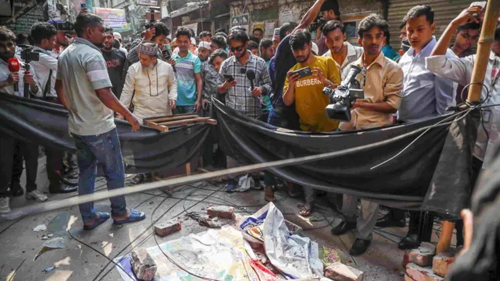 ভূমিকম্পে নিহত ১০, আহত ৪ শতাধিক