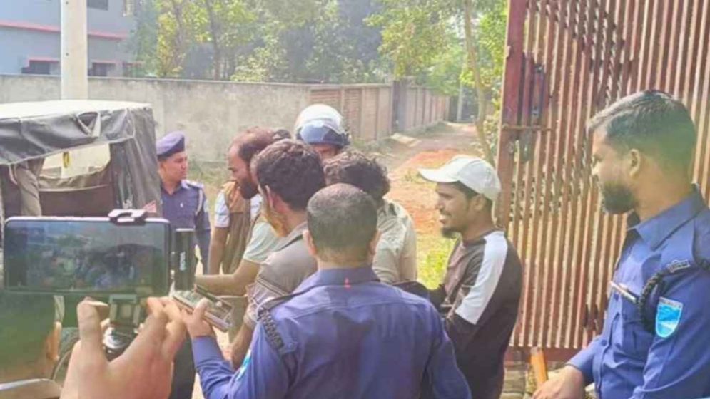 মানিকগঞ্জে বাউল আবুল সরকারের সমর্থকদের ওপর হামলার অভিযোগ