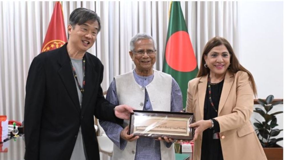 ক্যান্সার নিয়ে সর্বজনীন সচেতনতা বাড়ানোর আহ্বান প্রধান উপদেষ্টার