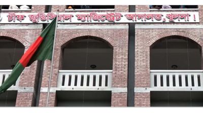 খুলনায় আদালত প্রাঙ্গণে প্রকাশ্যে দুইজনকে গুলি ও কুপিয়ে হত্যা