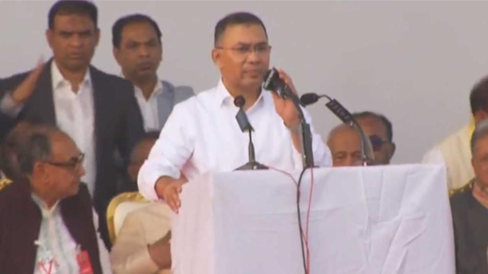 রাব্বুল আলামিনের রহমতে মাতৃভূমিতে ফিরে এসেছি: তারেক রহমান