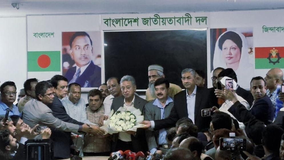 দল বিলুপ্ত করে বিএনপিতে যোগ দিলেন বিএলডিপির চেয়ারম্যান সেলিম