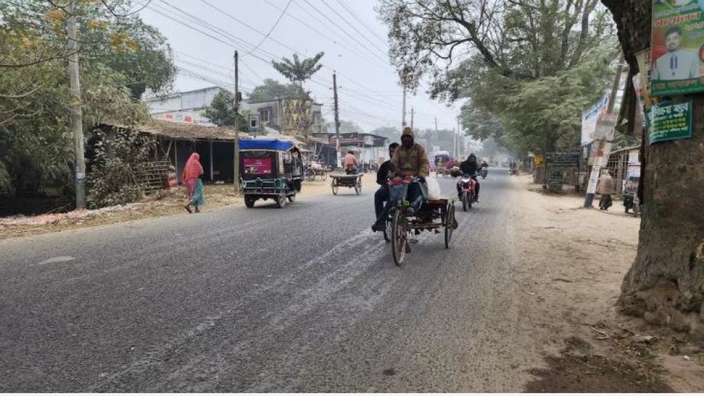 চুয়াডাঙ্গায় শৈত্যপ্রবাহ, ৮ ডিগ্রিতে নেমেছে তাপমাত্রা