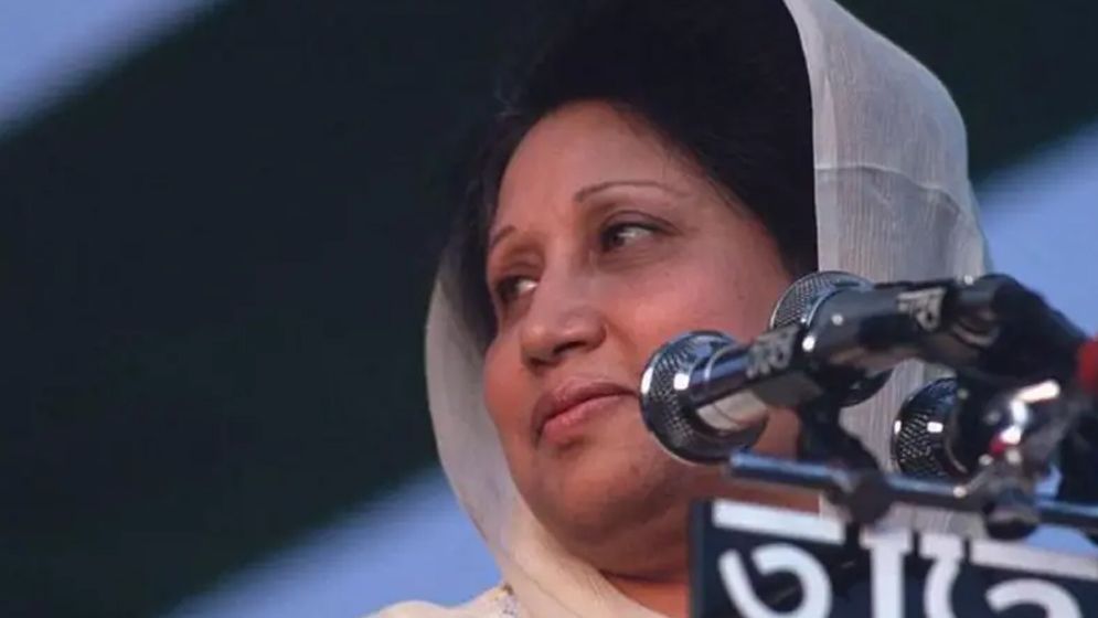 খালেদা জিয়ার মৃত্যুতে ৩ দিনের রাষ্ট্রীয় শোকে বাংলাদেশ