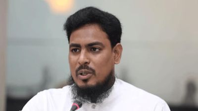 তারেক রহমান দেশে ফেরায় নির্বাচন নিয়ে শঙ্কা দূর হলো : আখতার