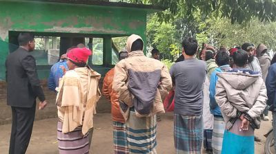 ময়মনসিংহে গভীর রাতে মাজারে ভাঙচুর