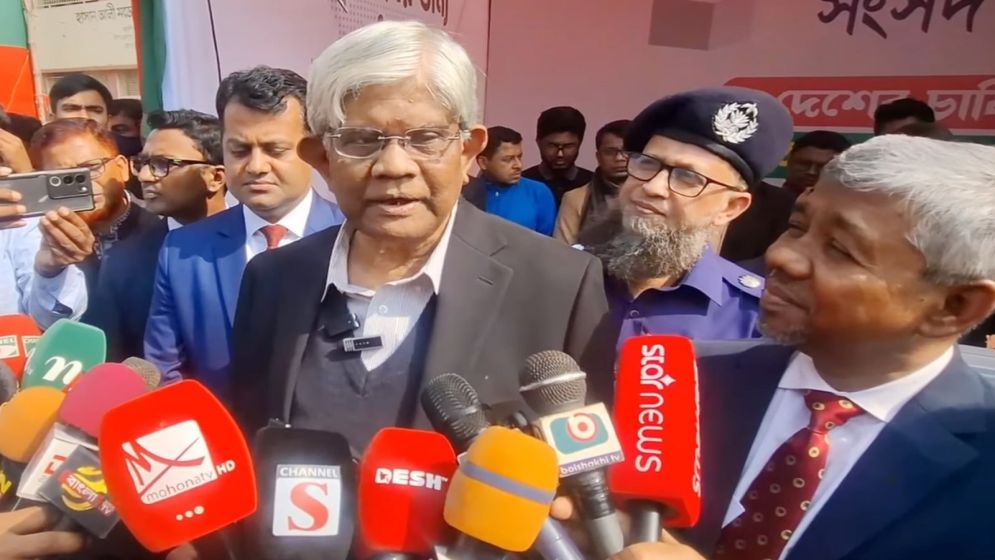 আমরা চাই ভোটের মাধ্যমে ভালো ও ত্যাগী মানুষ আসুক: অর্থ উপদেষ্টা