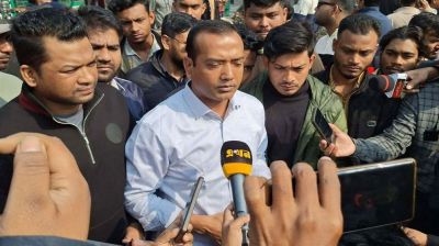 দাবি আদায় না হলে সারারাত ইসি অবরুদ্ধ রাখার ঘোষণা