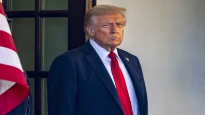 ইরানের সঙ্গে ব্যবসা করলে দিতে হবে ২৫ শতাংশ শুল্ক: ট্রাম্প