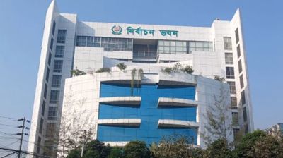 পাবনা-১ ও ২ আসনের ভোট স্থগিতের খবর সঠিক নয়: ইসি