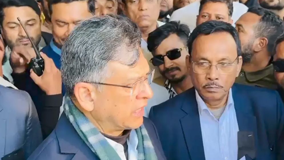 ফ্যাসিস্টমুক্ত বাংলাদেশে গণমানুষের প্রত্যাশা : সালাহউদ্দিন আহমেদ