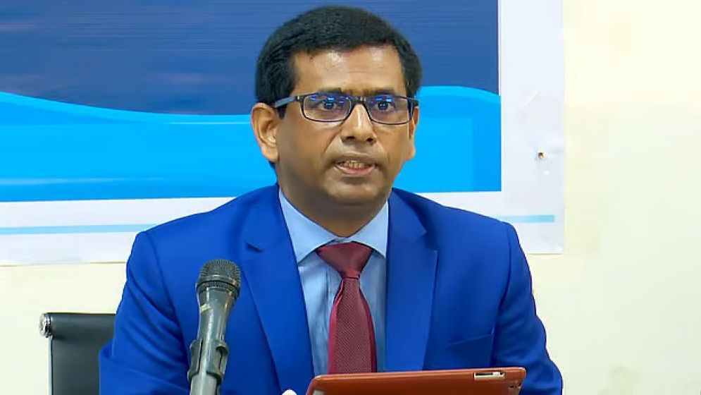 চিফ প্রসিকিউটরের চেয়ারকে টাকা আয়ের হাতিয়ার করেছিল সিন্ডিকেট: প্রসিকিউটর সুলতান