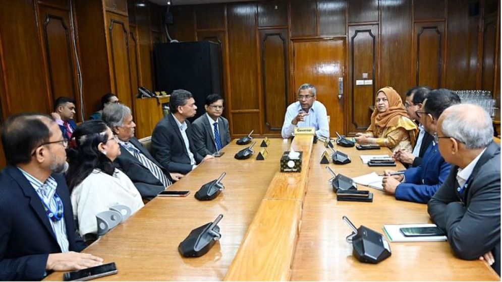 নতুন গভর্নরের নেতৃত্বে বন্ধ কলকারখানা পুনরায় চালুর উদ্যোগে বাংলাদেশ ব্যাংকের