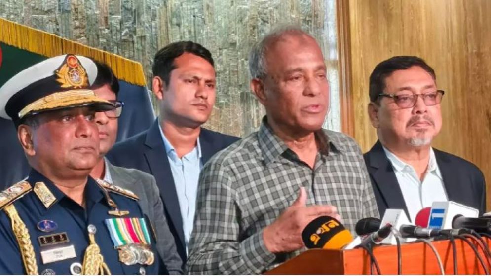 রাজনৈতিক এজেন্ডা বাস্তবায়নের সঙ্গে জড়িত হলে কঠোর ব্যবস্থা: স্বরাষ্ট্র উপদেষ্টা
