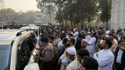 আজ শপথ, সংসদ ভবনে ঢুকছেন বিজয়ী সংসদ সদস্যরা