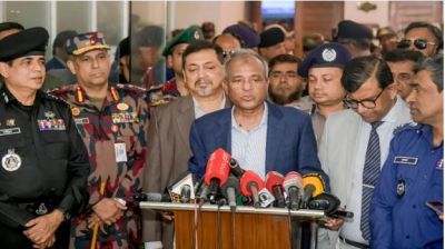 নির্বাচনে সংশ্লিষ্টদের সততা ও নিষ্ঠার সঙ্গে দায়িত্ব পালনের নির্দেশ স্বরাষ্ট্র উপদেষ্টার
