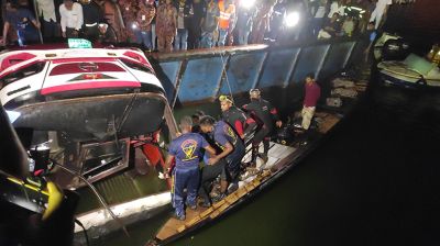 নিহতদের পরিবারকে ১ কোটি টাকা ক্ষতিপূরণ দিতে সরকারকে লিগ্যাল নোটিশ