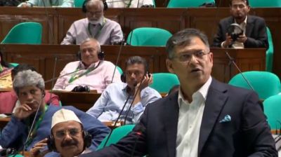 সংবিধান পুনর্লিখন নয়, সংশোধনেই সংস্কার: স্বরাষ্ট্রমন্ত্রী
